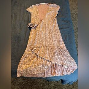 Abercrombie & Fitch Mauve Leaf Print Dress